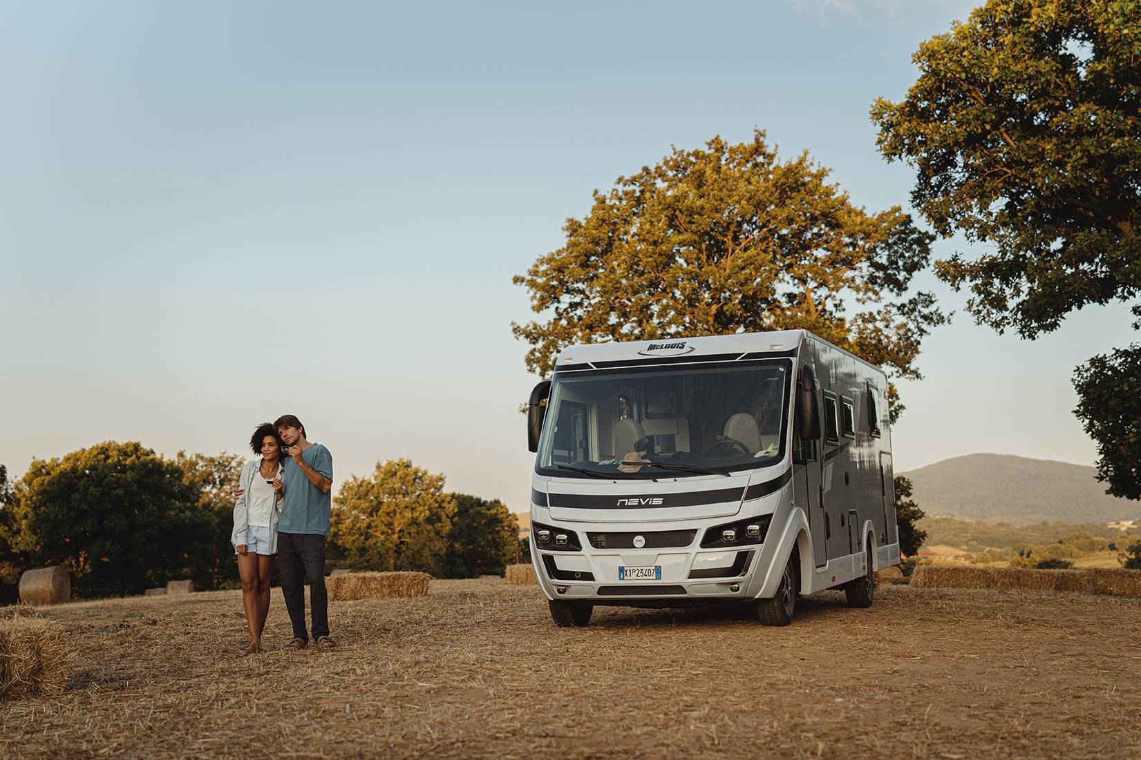 MCLOUIS NEVIS 879 AMB-26 webb.png